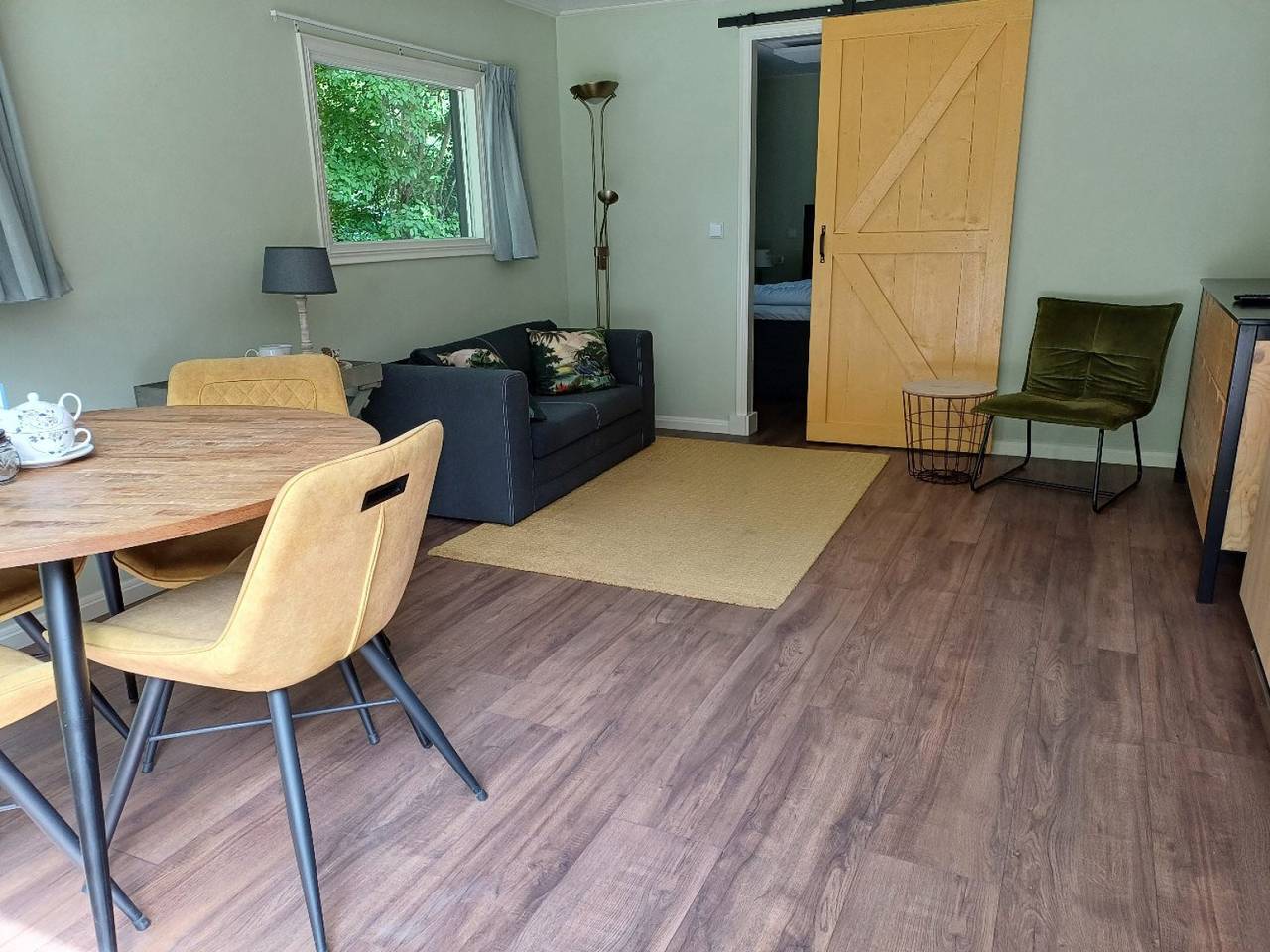 Ein gemütliches 2P-Ferienhaus mit Garten am Rande des Drents-Friese Wold in Appelscha in Friesland