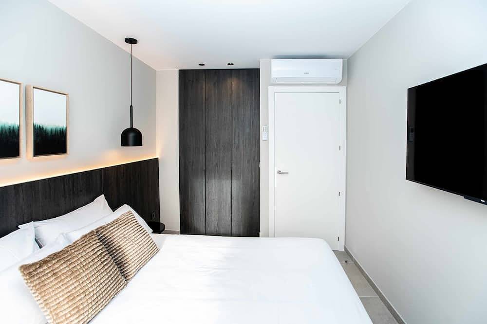 Entire apartment, Mocho-rural-home Lonja A in Beceite, Massis dels Ports