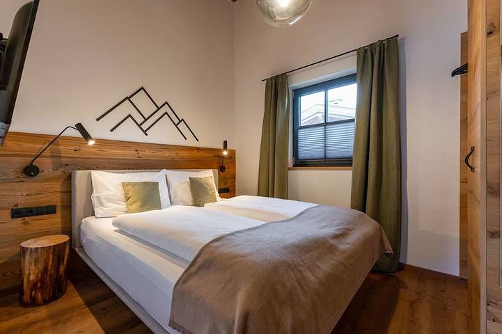 Chalet Pinzgau - mit privater Terrasse und eigener Sauna in Niedernsill, Pinzgau