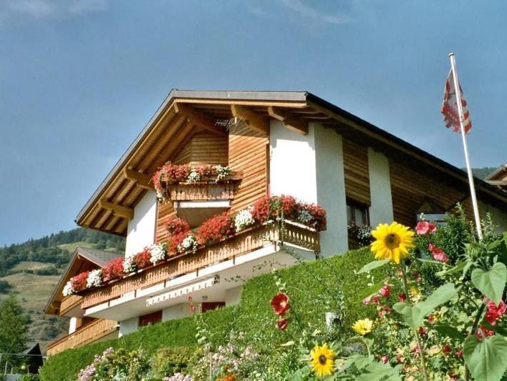 Ferienwohnung für 2 Personen, mit Terrasse und Ausblick sowie Garten - 1