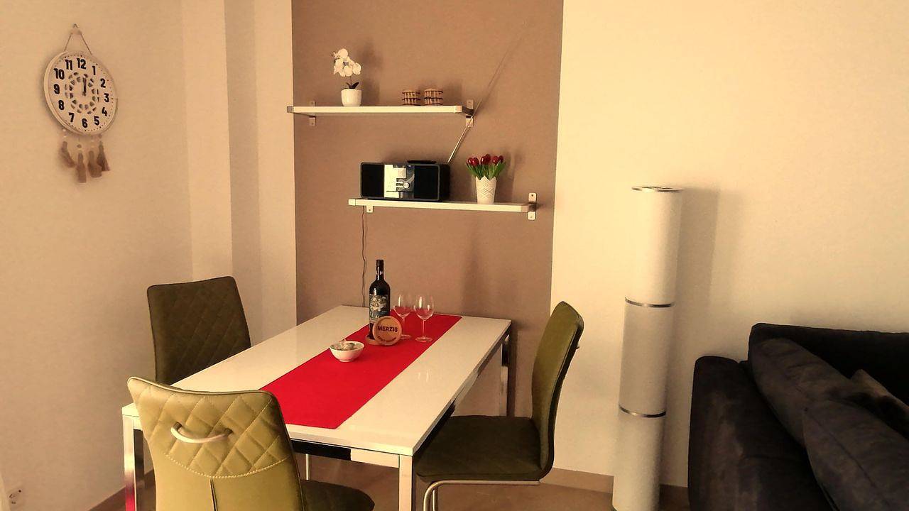 Ganze Ferienwohnung, Ferienwohnung für 3 Personen (50 m²) in Merzig in Merzig, Saar-Nahe-Bergland