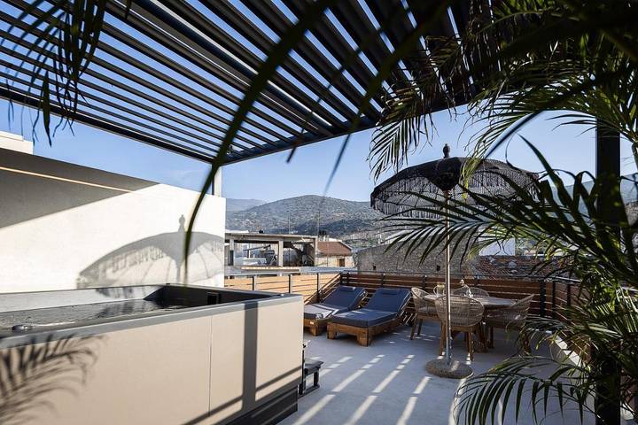Vakantieappartement voor 2 personen, met whirlpool en balkon in Malia