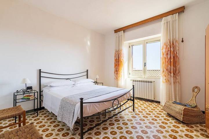 Ganze Wohnung, Santa Maria Navarrese Mit Garten Und Meerblick in Santa Maria Navarrese, Baunei