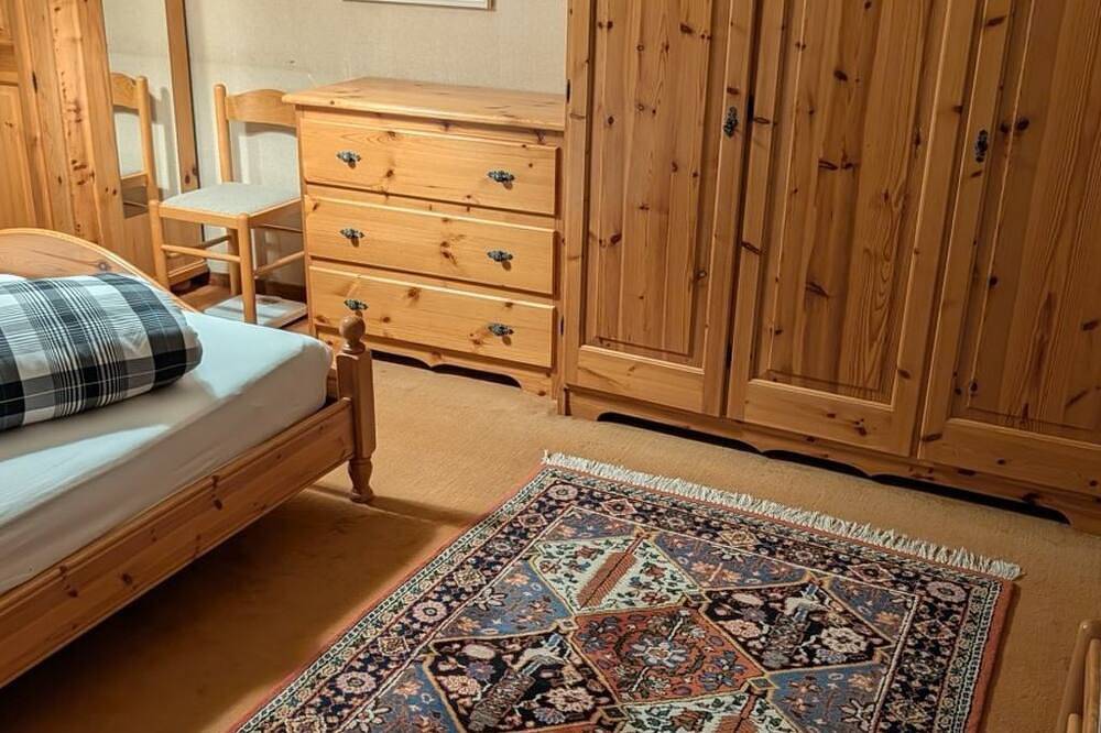 Ganze Wohnung, Disentiserhof Haus C 102, (Disentis/Mustér), 1038 in Disentis, Surselva