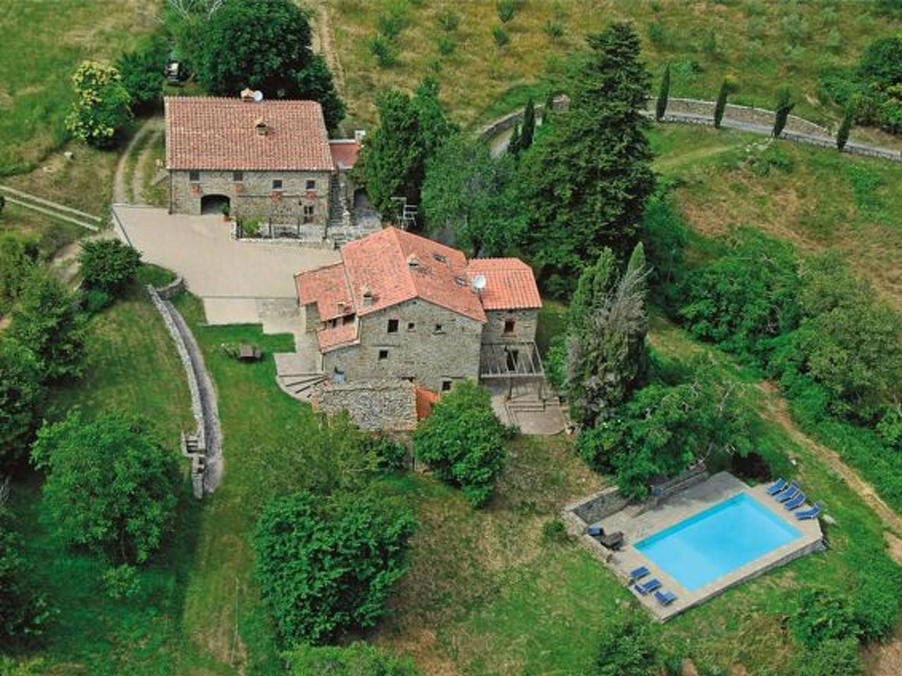 Anwesen mit eigenem Pool in Caprese Michelangelo, Valtiberina