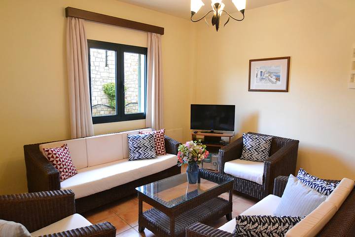 Location de vacances pour 6 personnes, avec jardin ainsi que vue et balcon à Héraklion - 3