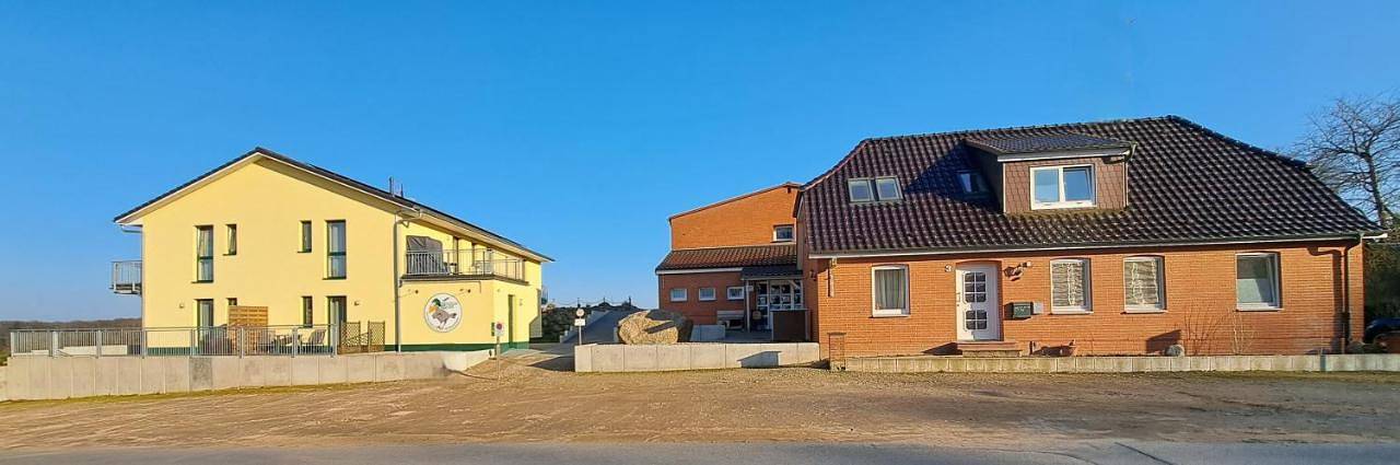 Ferienhaus, mit Terrasse und Garten in Grevesmühlen - 2
