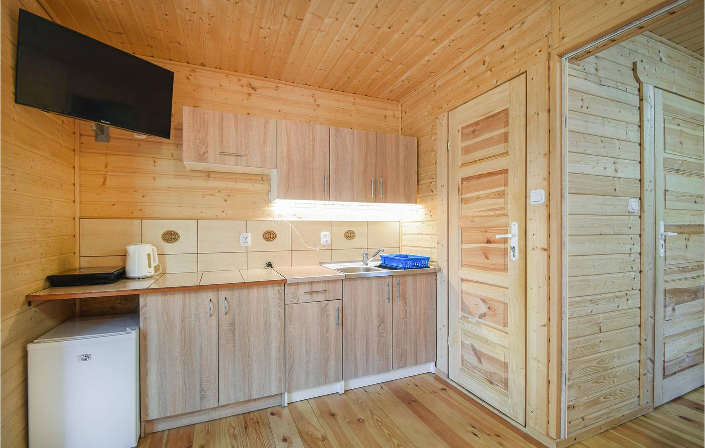 Ganze Ferienwohnung, Ferienwohnung für 4 Personen mit Terrasse in Pogorzelica, Powiat gryficki