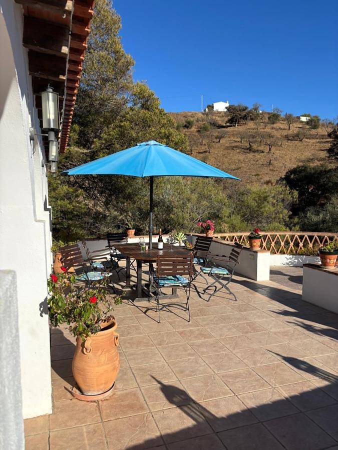 Casa rural para 7 personas, con piscina además de vistas y jardín en Casabermeja - 2