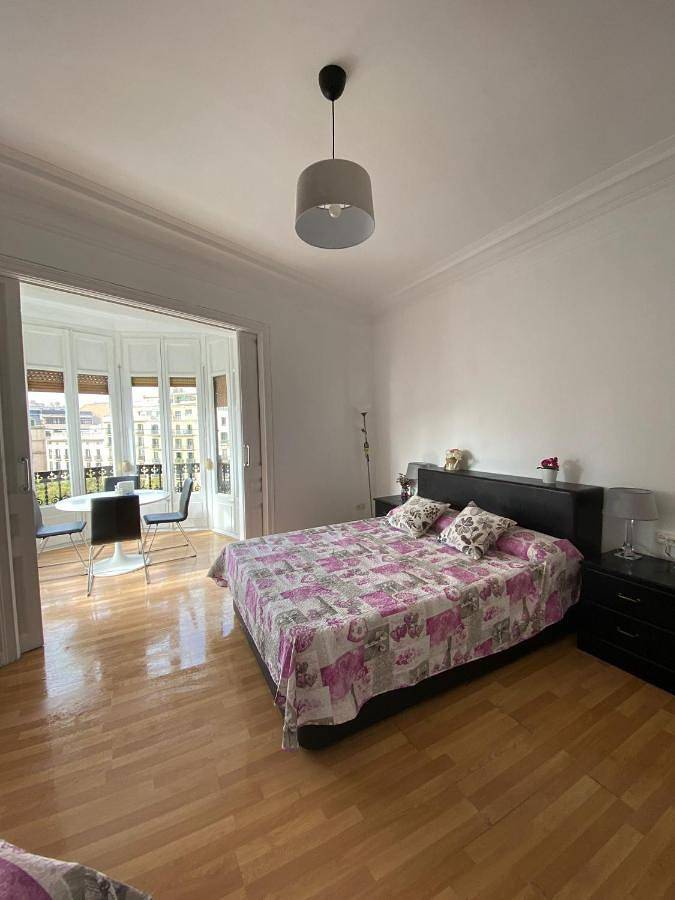 Chambre d’hôte pour 3 personnes, avec balcon