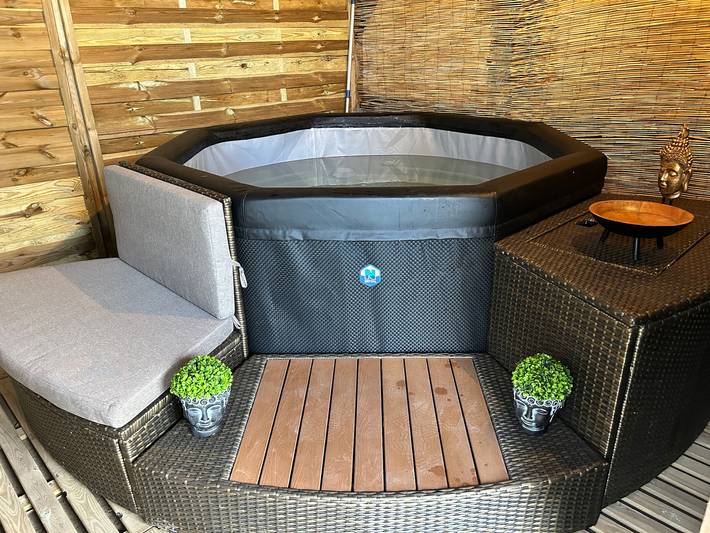 Gîte pour 2 personnes, avec terrasse ainsi que jacuzzi et piscine, animaux acceptés dans Eure-et-Loir - 4