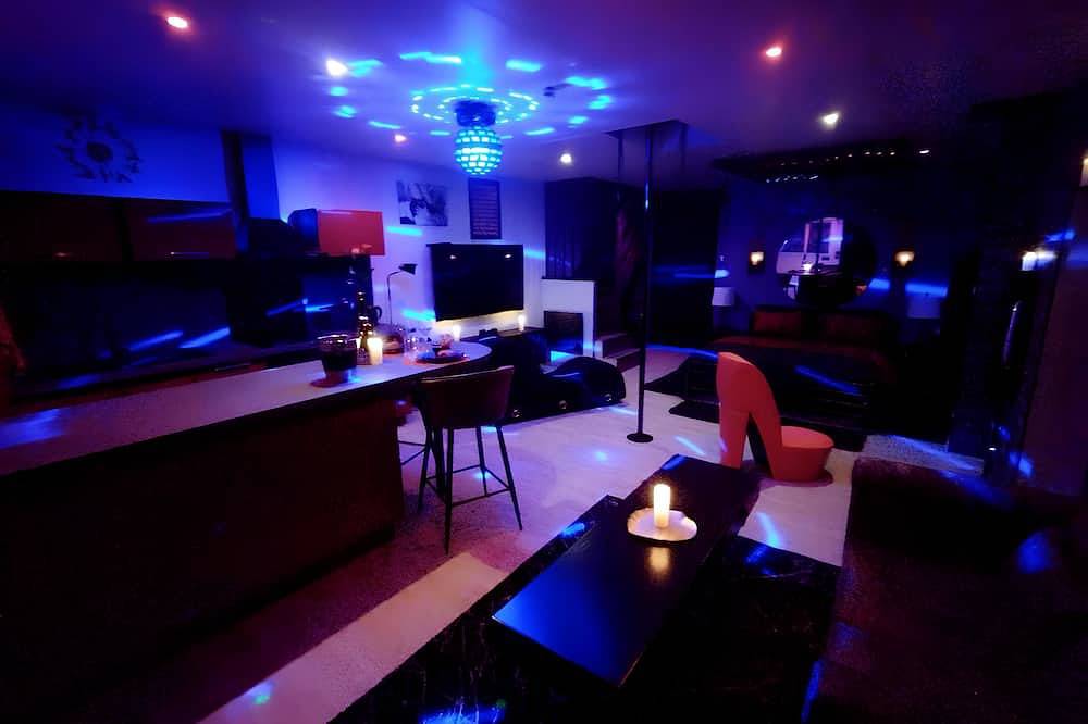 Love Room, 4-star B&B \"50 Nuances Romantiques in Bourgneuf-en-Retz, Region de Saint-Nazaire