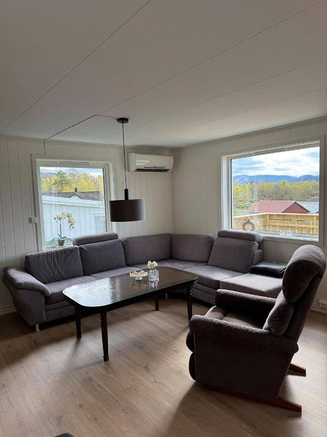 Ferienhaus für 10 Personen, mit Terrasse und Garten sowie Ausblick in Strand (Rogaland) - 4