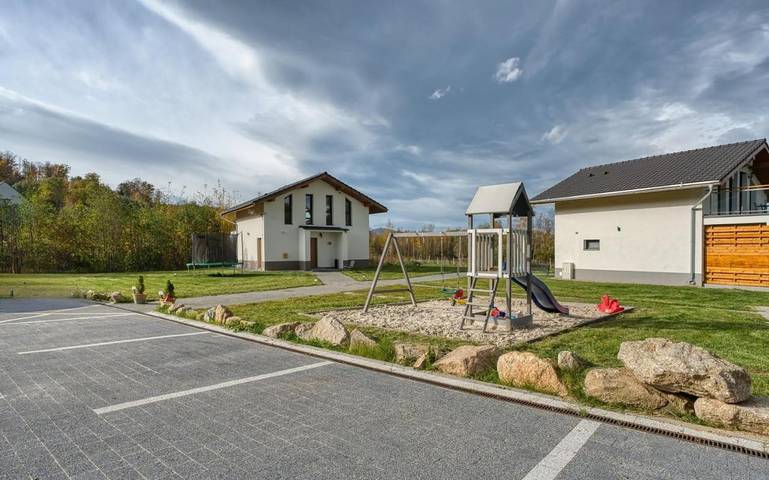Ferienhaus für 7 Personen, mit Garten und Sauna sowie Ausblick, mit Haustier