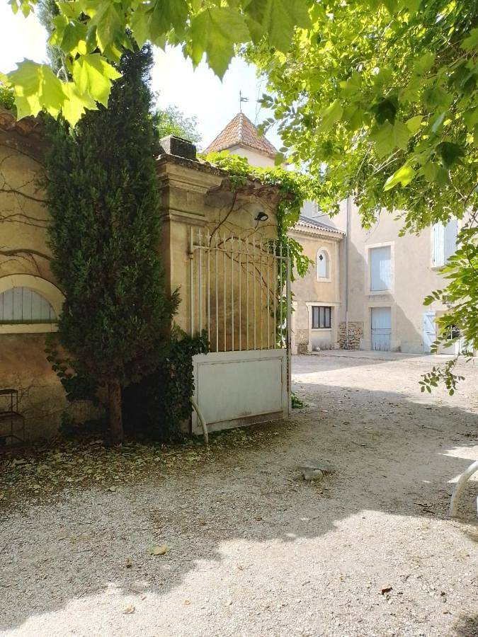 Ancienne magnaneraie la Bonnetière in Orange, Vaucluse