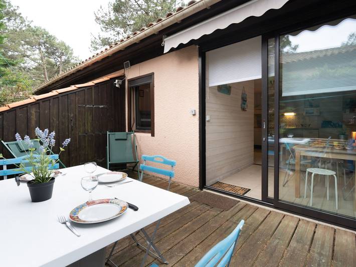 Location de vacances pour 4 personnes, avec terrasse dans Golf de la Méjanne - 2