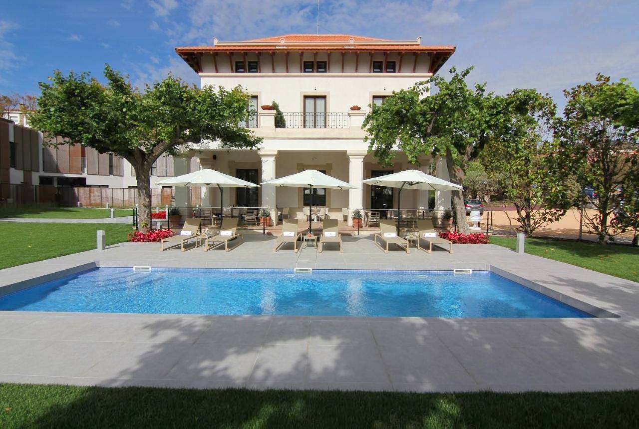 Hotel für 10 Personen mit Terrasse in Alella, Costa del Maresme