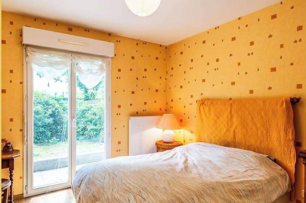 Entire apartment, Chez Marta | T3 Avec Jardin | Annemasse in Annemasse, Saint-Julien-en-Genevois region