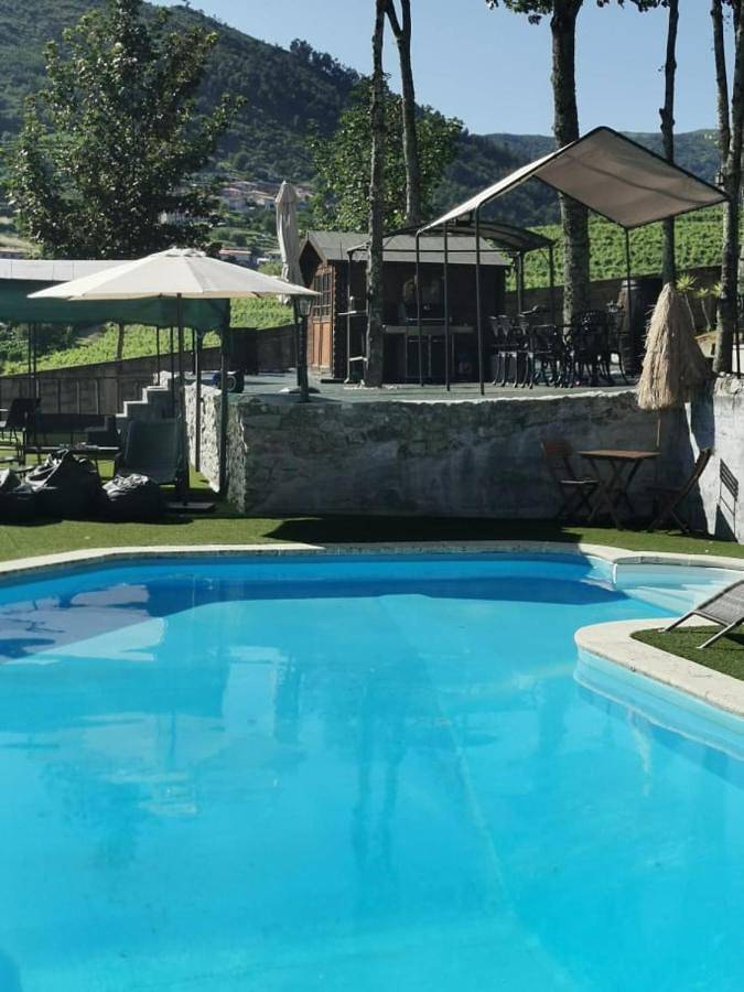 Location de vacances pour 8 personnes, avec vue ainsi que jardin et piscine dans Santa Marinha do Zêzere - 2