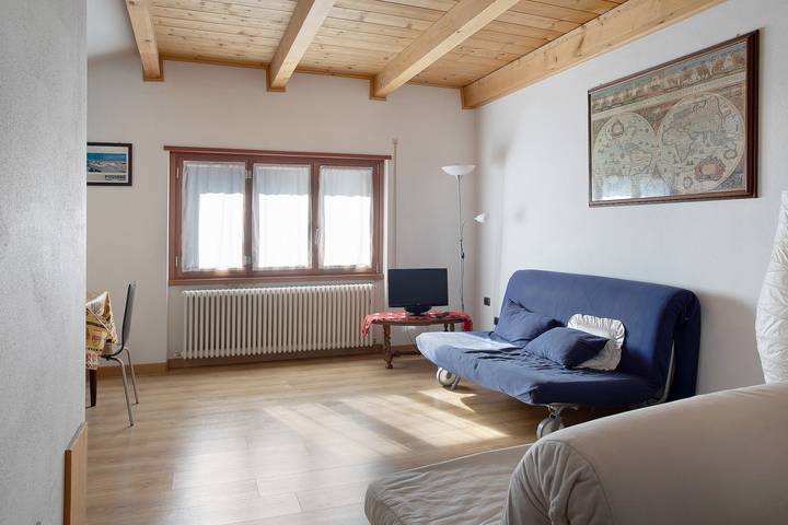 Ganze Wohnung, Atirano------------- in Tirano (stadt), Tirano