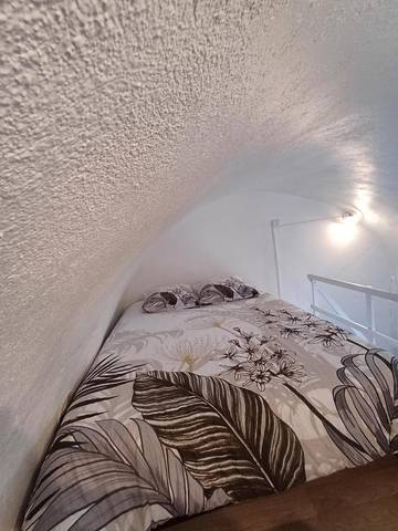 Gîte pour 2 personnes, avec vue à Aubenas