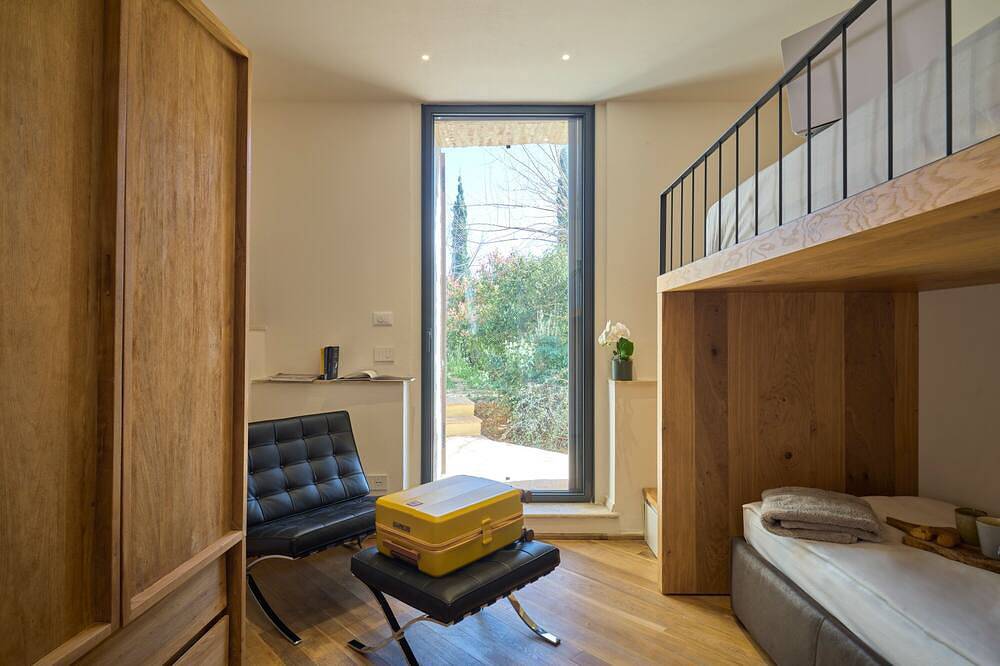15th century barn fully renovated in a stylish style with gorgeous swimming pool in Monteriggioni, Chianti
