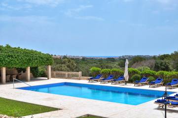 Villa in Manacor, Mallorcas Küste für 16 