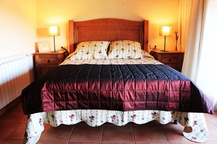 Casa rural para 10 personas, con jardín además de piscina y vistas en Segarra - 3