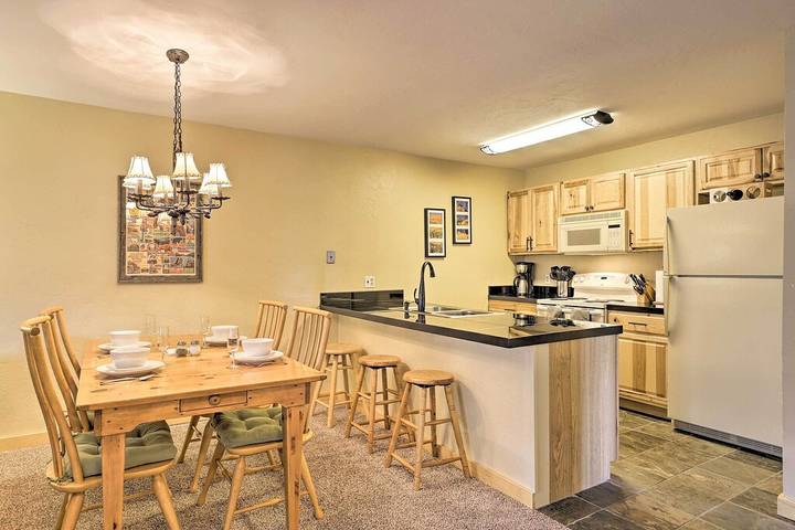 Vacation rental for 4 people, with hot tub and sauna as well as balcony/terrace in Fraser