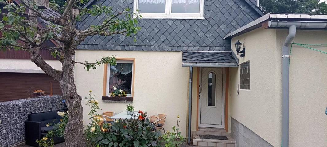 Ferienwohnung für 4 Personen, mit Terrasse und Ausblick in Frauenstein - 2