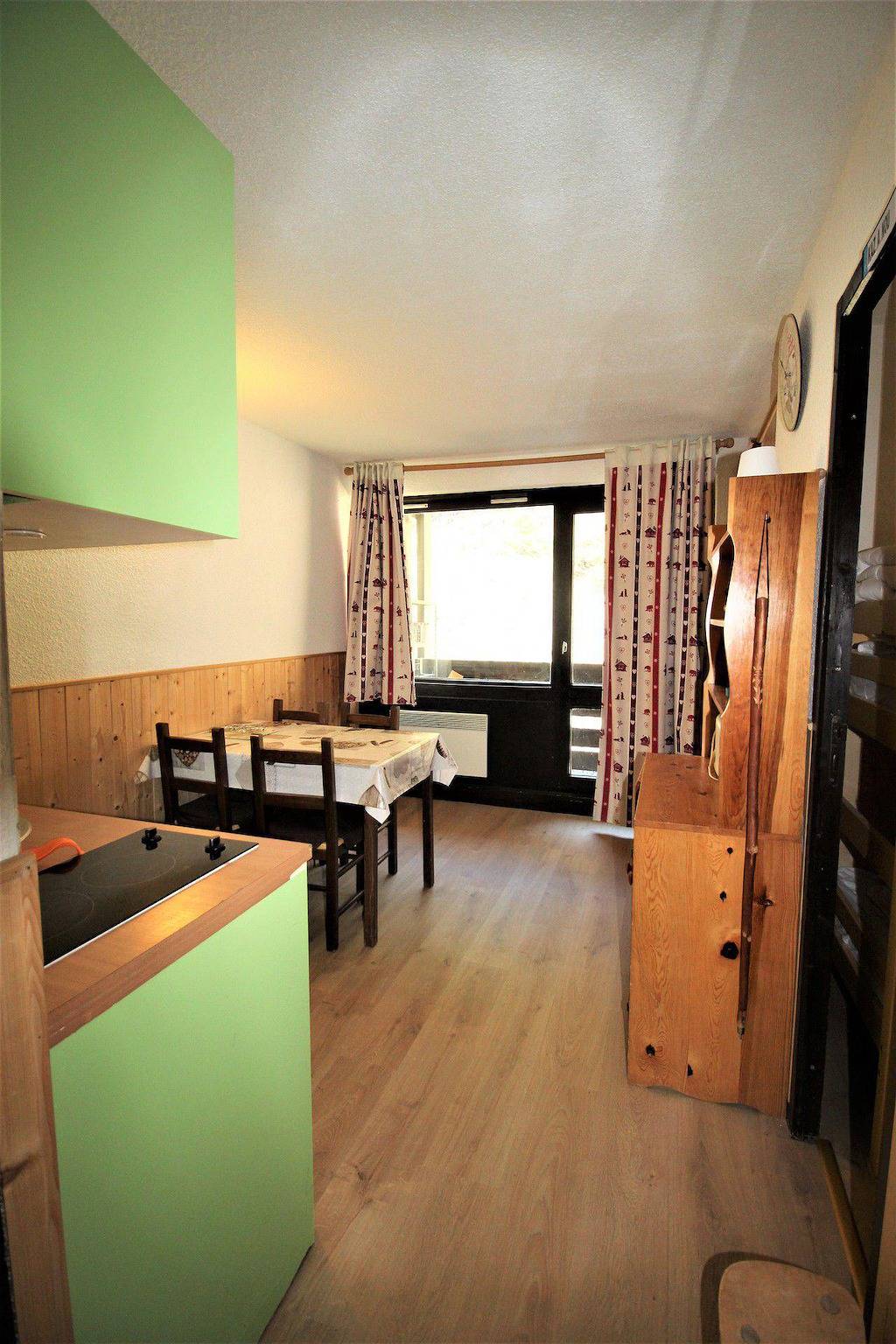 Studio entier, Résidence le Tétras - Studio cabine 4 personnes (413T) in La Norma, Villarodin-Bourget