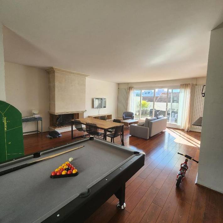 Gîte pour 17 personnes, avec jacuzzi ainsi que balcon et sauna à Pau - 2