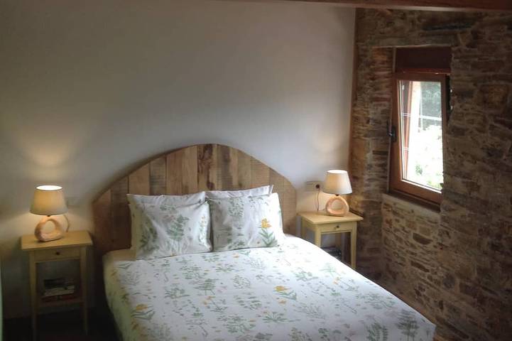 Casa Da Fonte, country home at the foot steps of the highest cliffs in Europe in Cedeira, Rías Altas