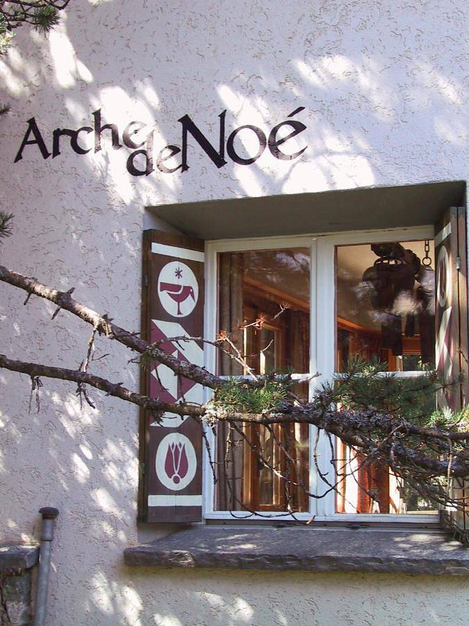 Double Room with Shared Bathroom - Ground Floor in Bagnes, Alpy Valais