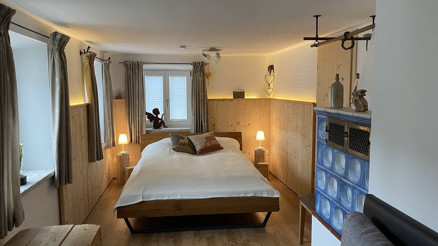 Ganze Ferienwohnung, Ferienwohnung auf der Gam - Ferienwohnung 30 m², 2 Personen, Wohn-Schlafraum, Wlan in Siegsdorf, Chiemgauer Alpen