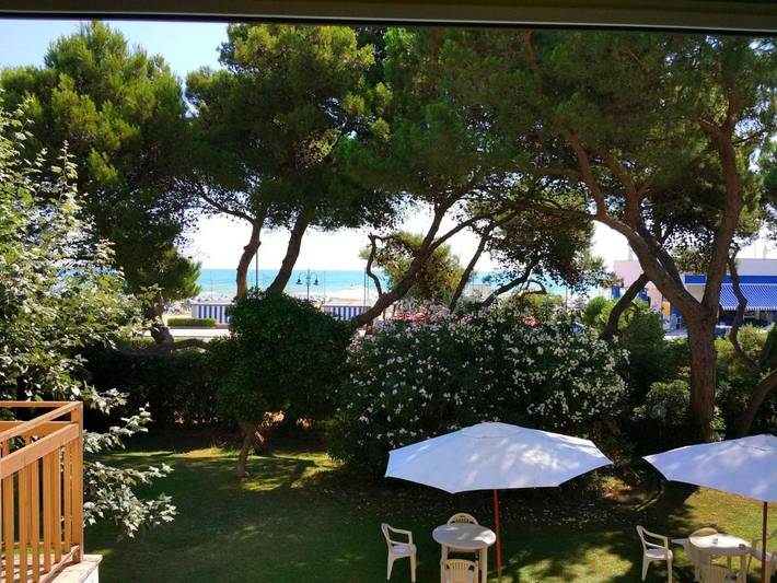 Chambre d’hôte pour 2 personnes, avec Balcon et Vue à Giulianova