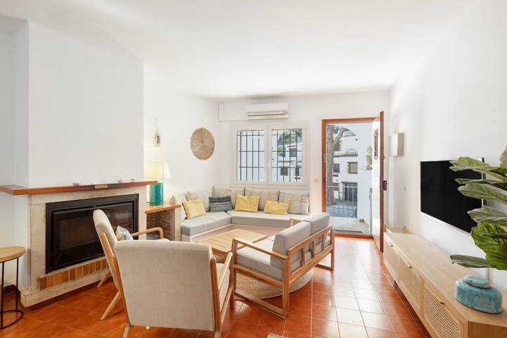 Apartamento para 6 personas, con balcón en Pals