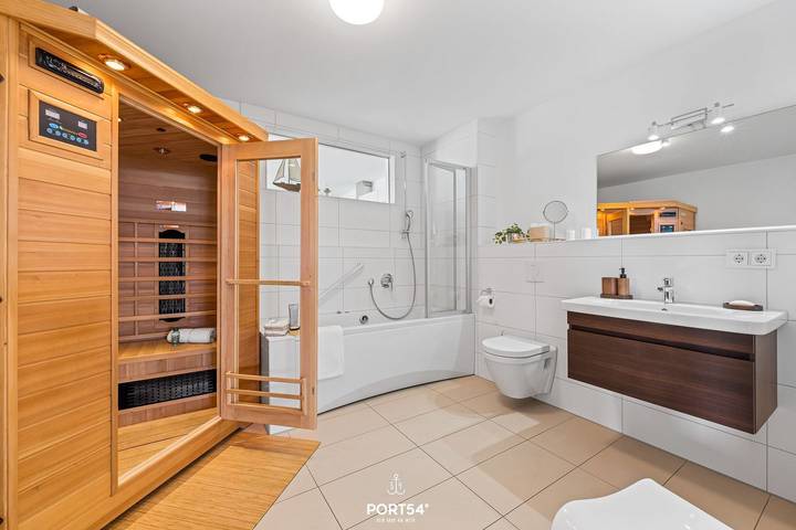 Ferienwohnung für 4 Personen, mit Whirlpool und Terrasse sowie Sauna in Olpenitz - 3