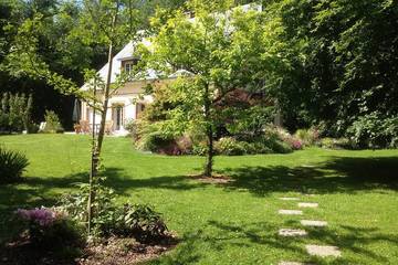 Gîte pour 6 personnes, avec terrasse et jardin à Valmont