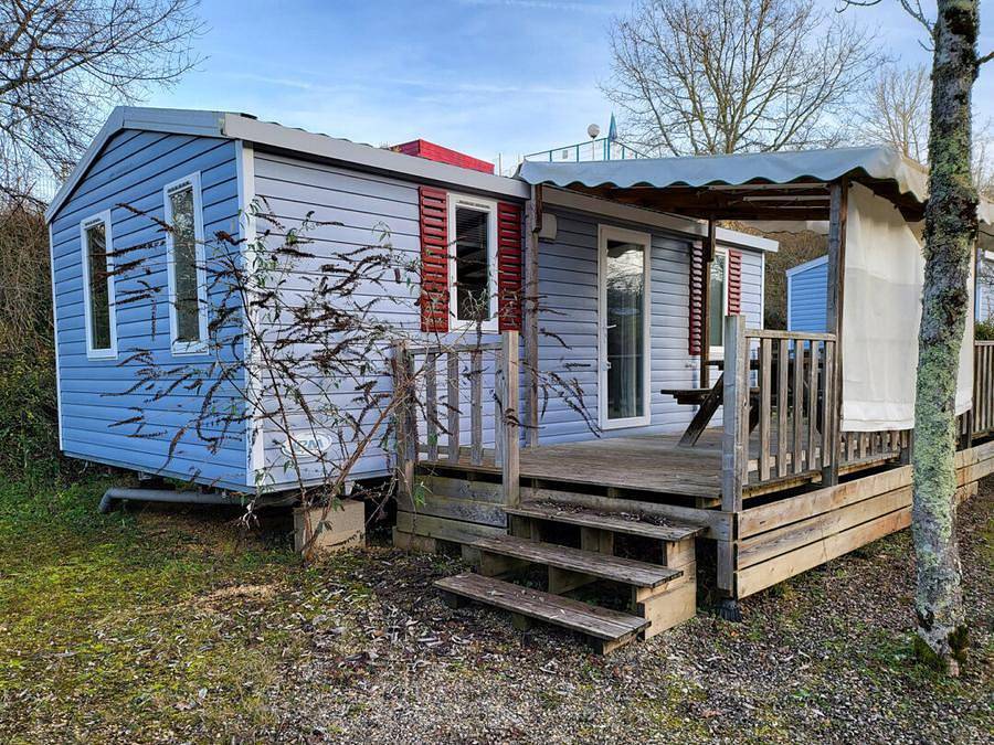 Camping Domaine Le Quercy - Mobilhome 4 personnes - 28m² - 2 chambres - sans Tv in Gourdon, Quercy