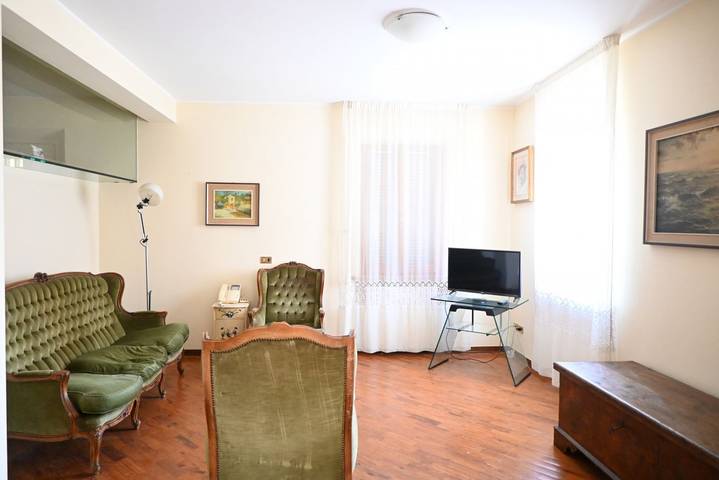 Appartement entier, Appartement de vacances pour 5 personnes avec jardin in Bagni 30 Club Tre C, Senigallia (Commune)