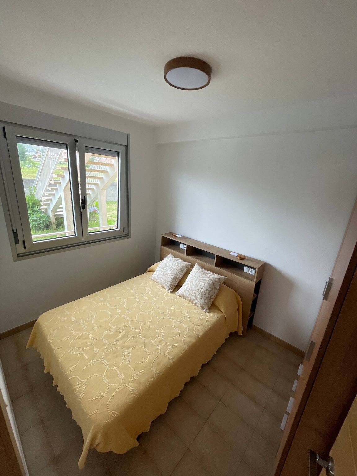 Ganze Wohnung, Terrasse und einzigartige Sonnenuntergänge in Valdoviño, Costa de Galicia