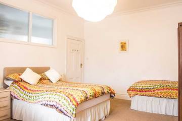 Holiday Rental for 6 People in Weston-Super-Mare, North Somerset, Photo 3