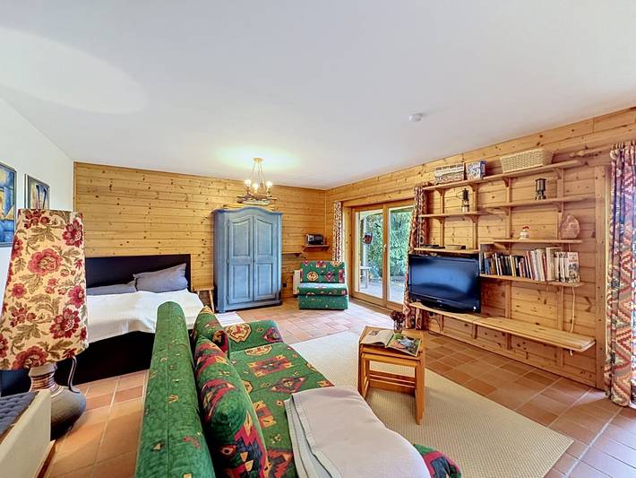 Gîte pour 2 personnes, avec jardin ainsi que terrasse et vue dans Schmidt - 2