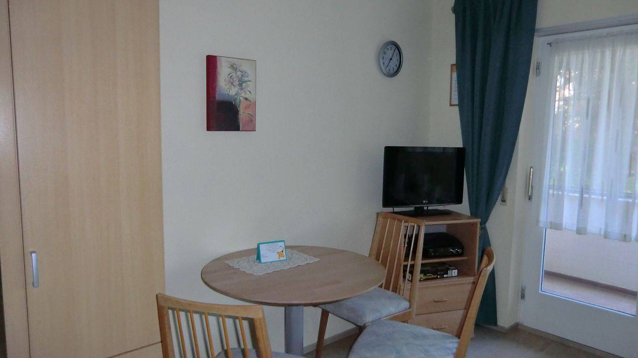 Ganze Ferienwohnung, Ferienwohnung für 2 Personen (35 m²) in Bad Krozingen in Bad Krozingen, Südschwarzwald