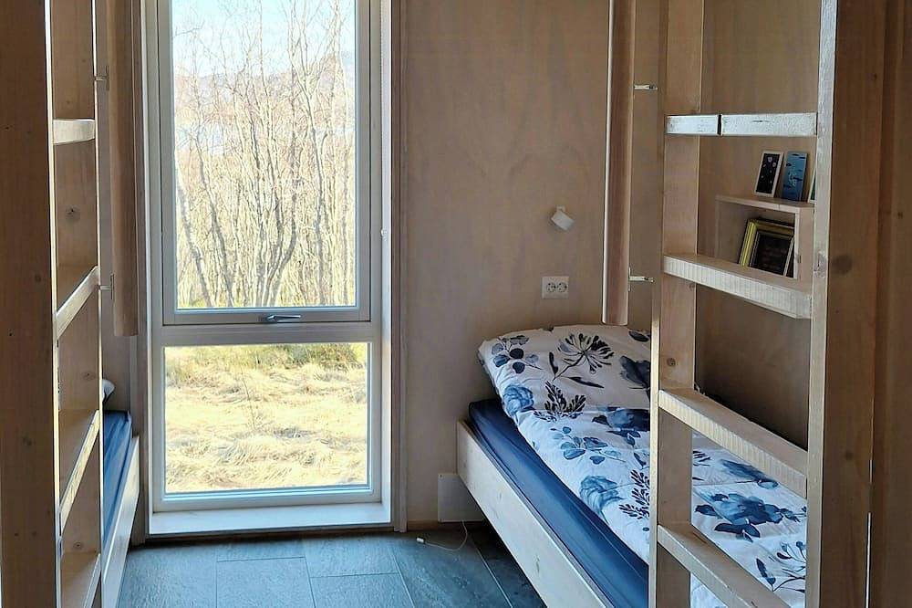 Hütte mit Sauna und Feuerstelle in Gildeskål