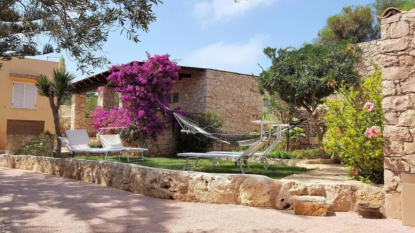 Holiday home for 3 people, with garden - 1
