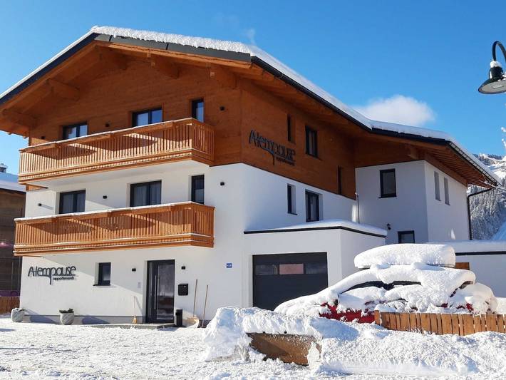 Ferienwohnung für 5 Personen, mit Garten und Sauna sowie Terrasse in Flachau - 3