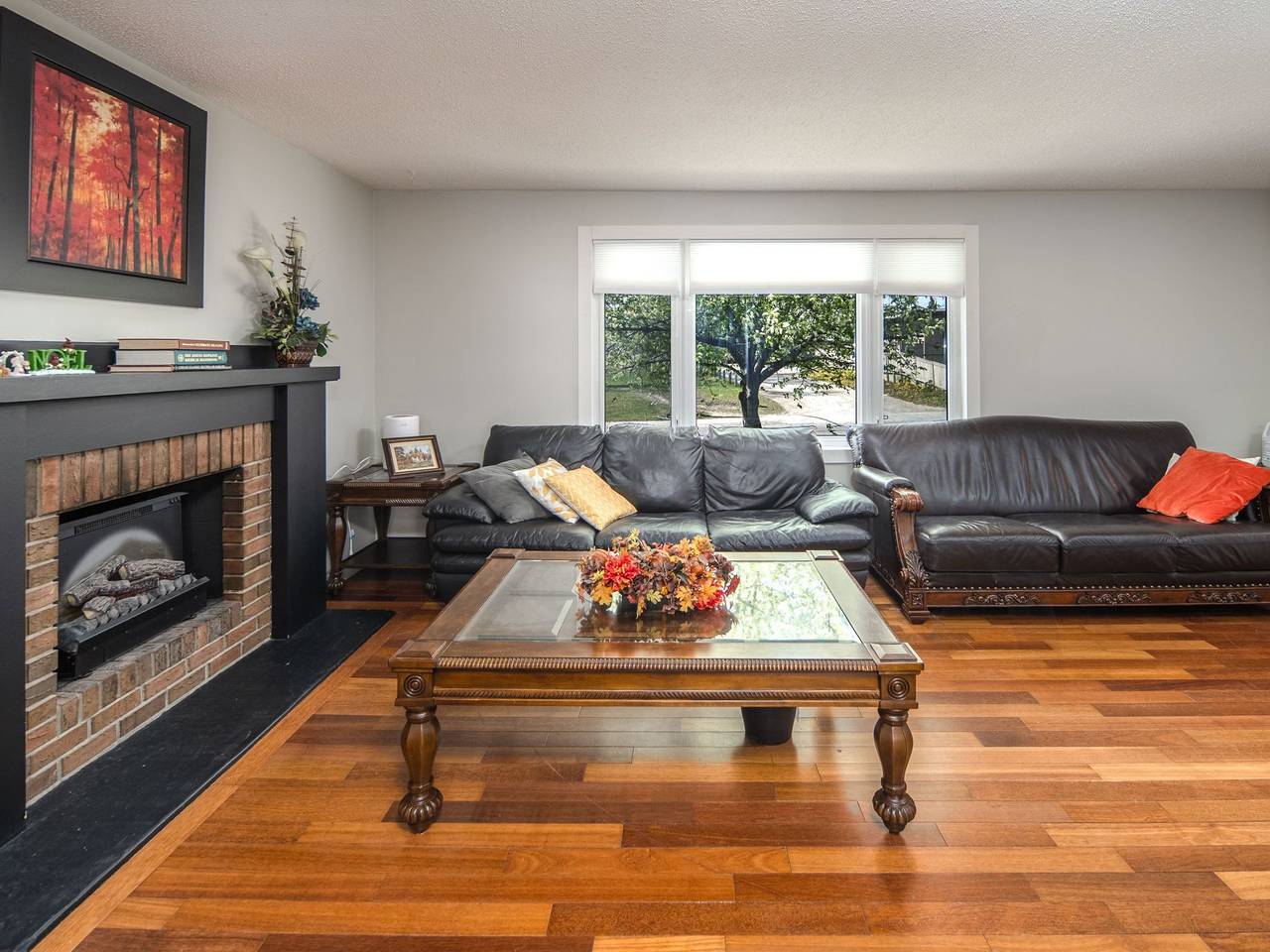 H Home 5Br2Bth in der Nähe von Yyc Deerfoot Mall Dt in Calgary, Kanadische Rocky Mountains