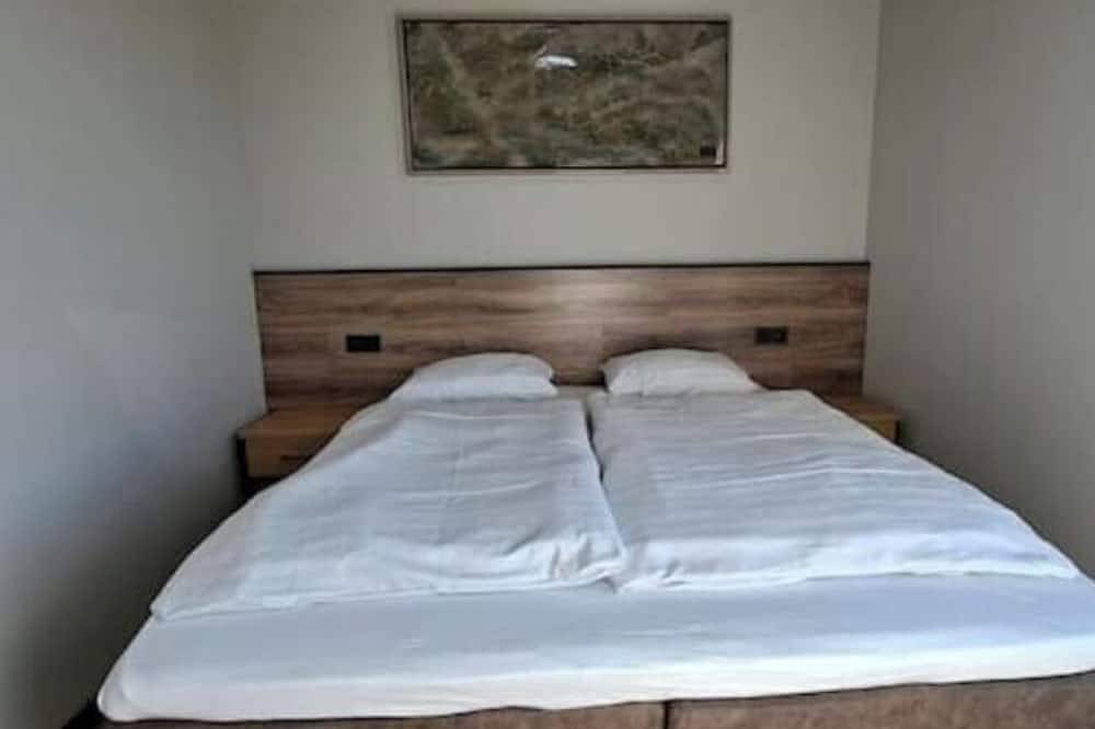 Xxl Vacation Bungalow \"De Meidoorn\" in Baarlo, Limburg (Niederlande)